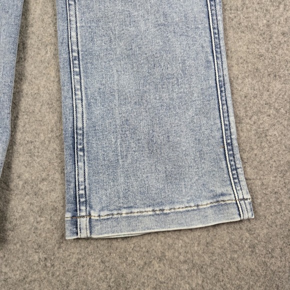 Spanx Kick Flare Jeans Womens Small Blue Denim Pull On Wide Leg Cropped - Picture 4 of 16